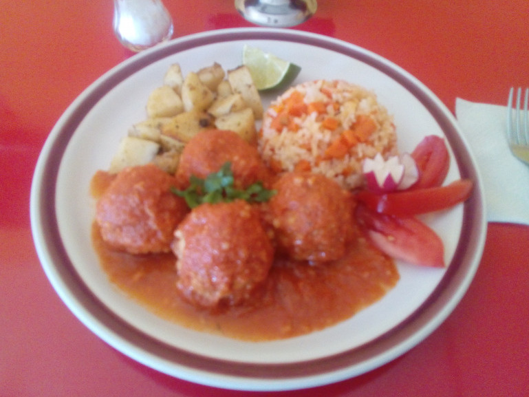 Albondigas en salsa de tomate