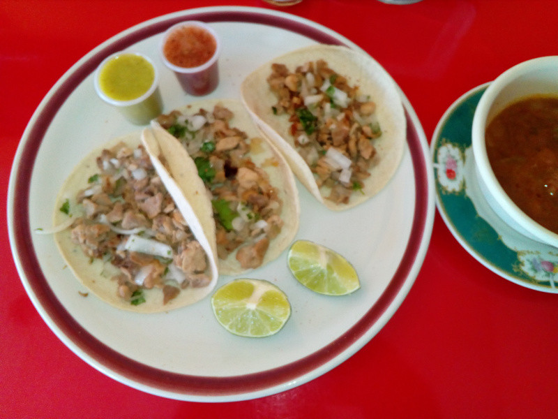 Tacos de carnitas